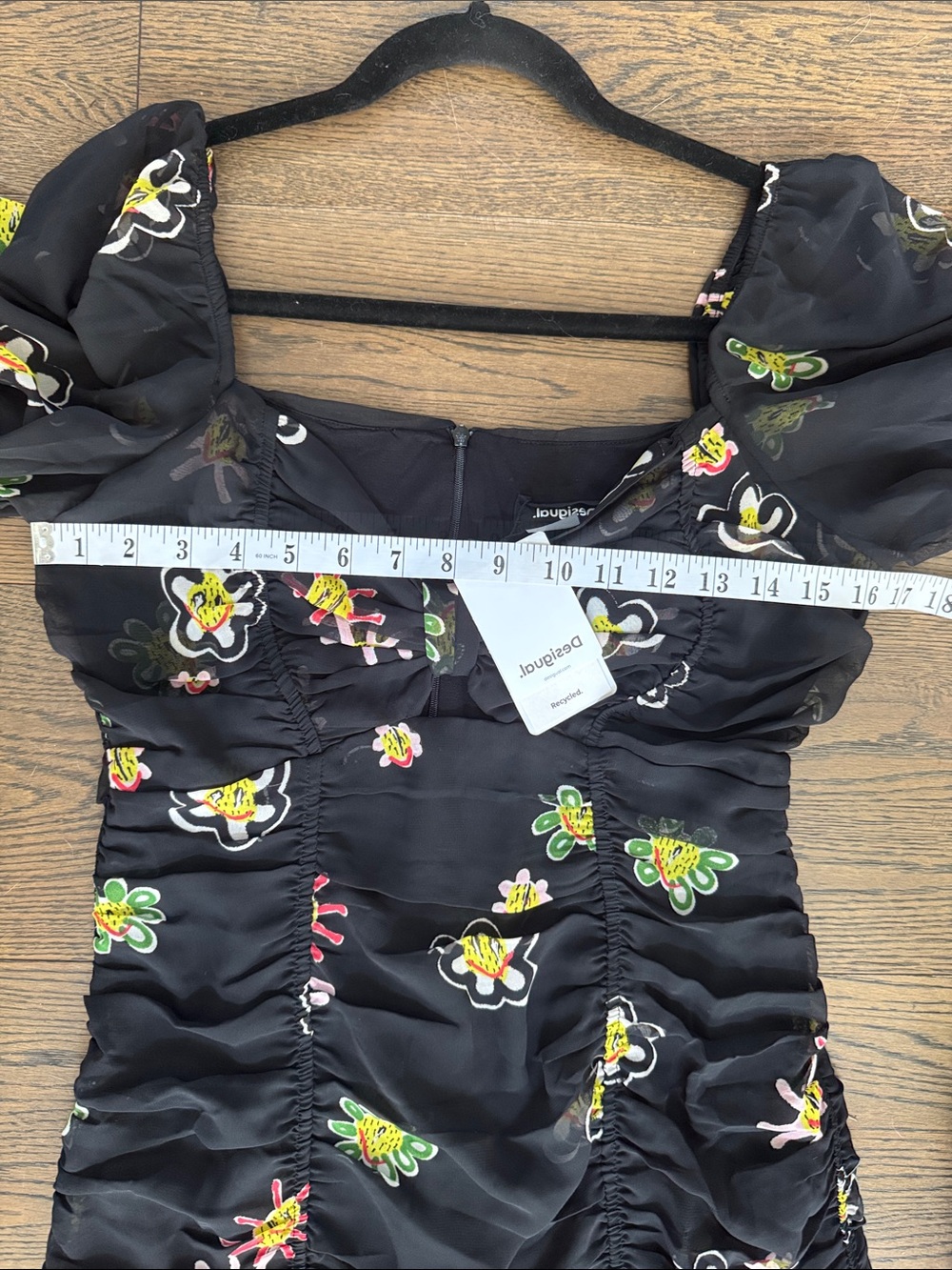Desigual. mini floral ruched dress with knot tie front NWT - size large - Picture 7 of 9
